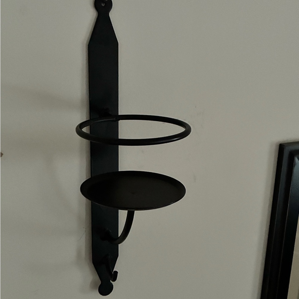 STUNNING AMISH HANDMADE WROUGHT IRON WALL SCONCE 15 3/4"